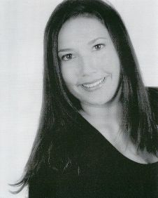 Je'lea Hallahan headshot