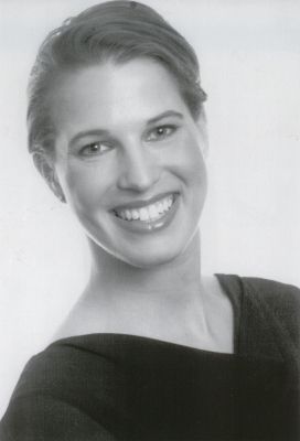 Jennifer Adkins headshot
