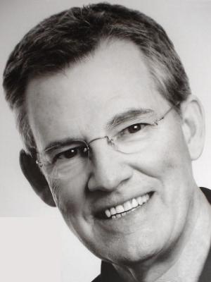 Terry Smail headshot