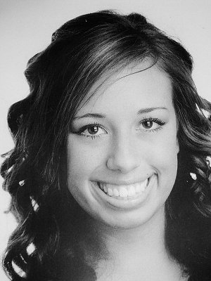 Ashton Alvarez headshot