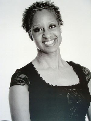 Edie Brown headshot