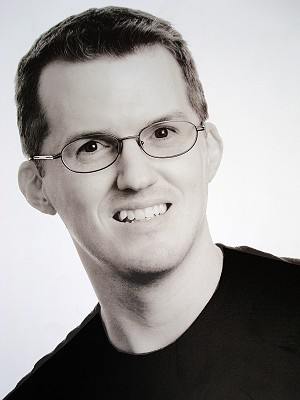 Jason Davis headshot