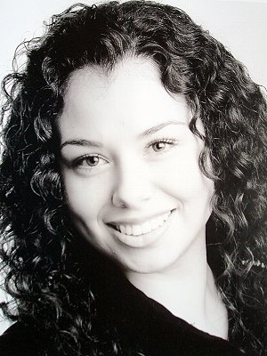 Johanna Aparicio headshot